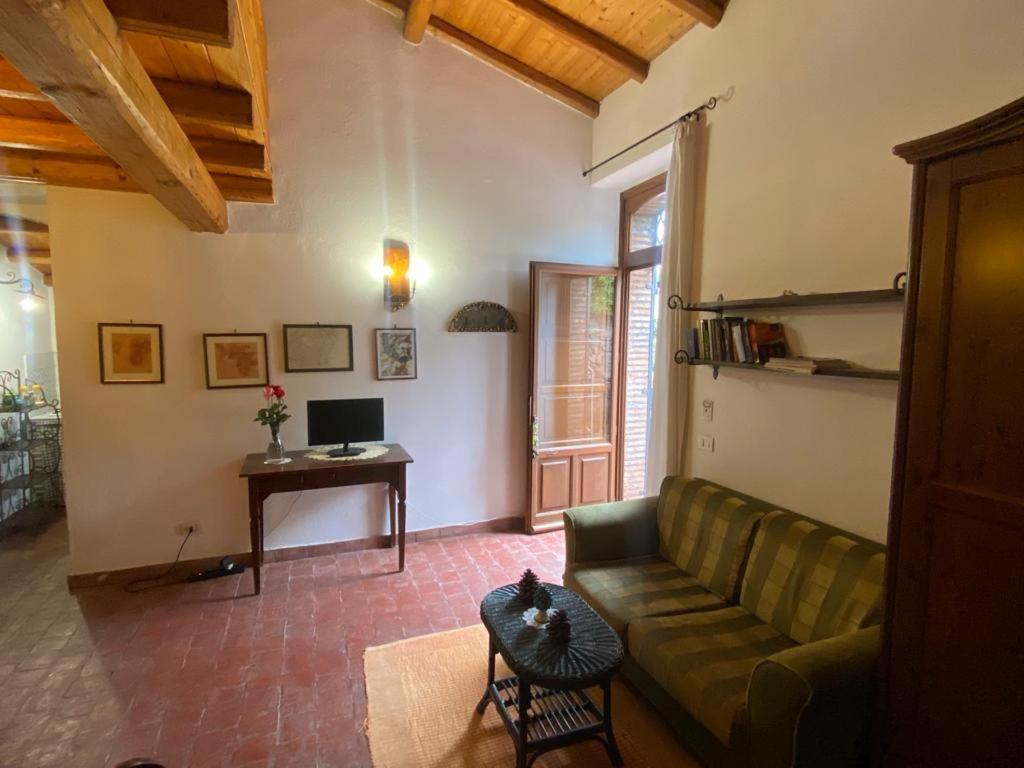 Agriturismo Le Case Di Civi Mascali Rum bild